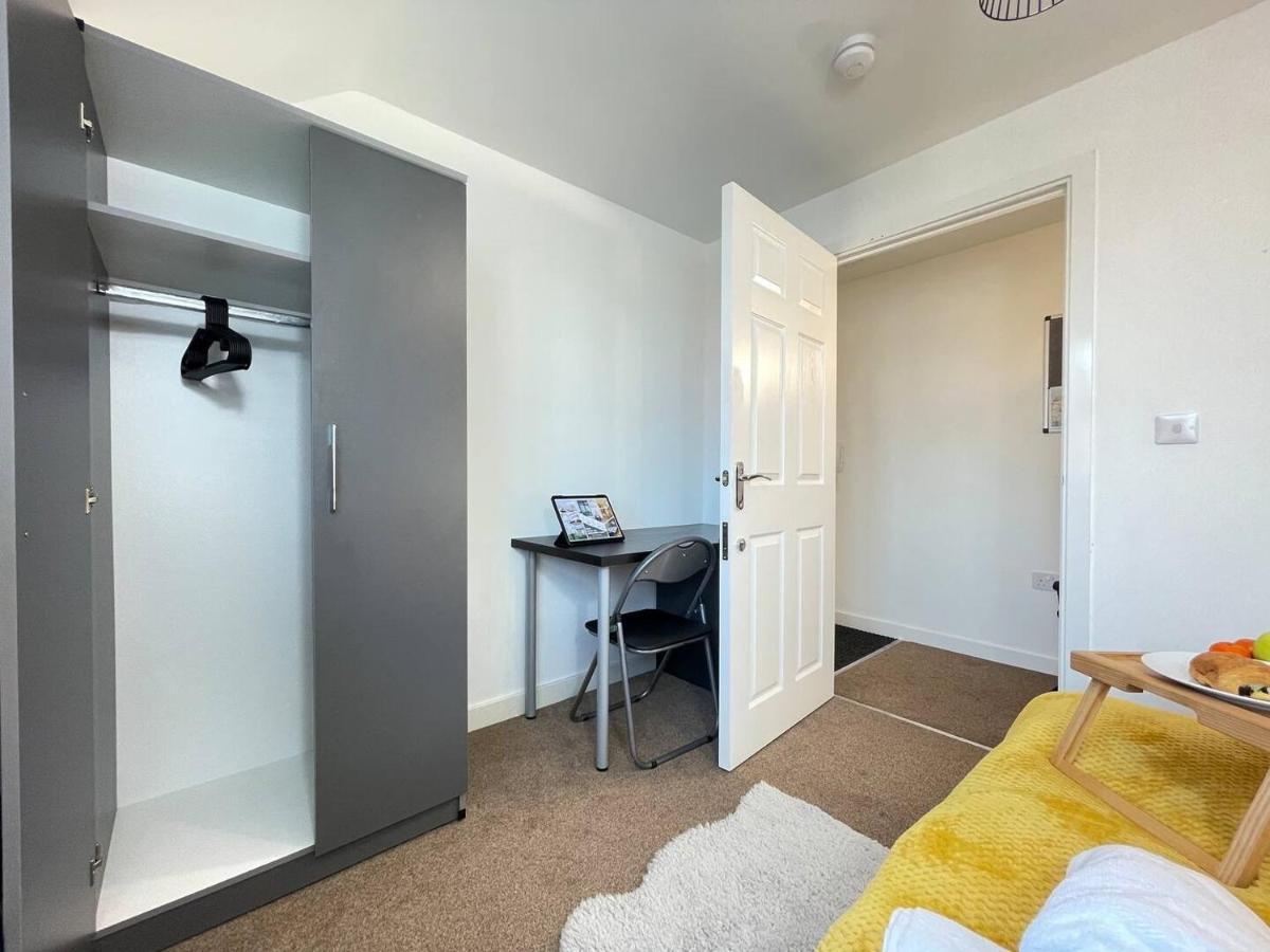 Cosy 2Br Retreat, Near Uni & Qe Hospital, Parking Apartamento Birmingham Exterior foto